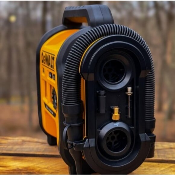 20V MAX Tire Inflator Compact and Portable Automatic Shut Off LED Light - Picture 2 of 4